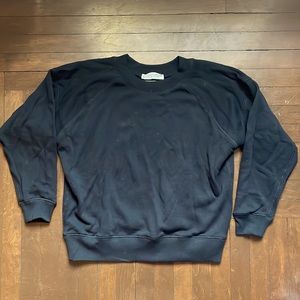 NWOT Entireworld sweatshirt - black